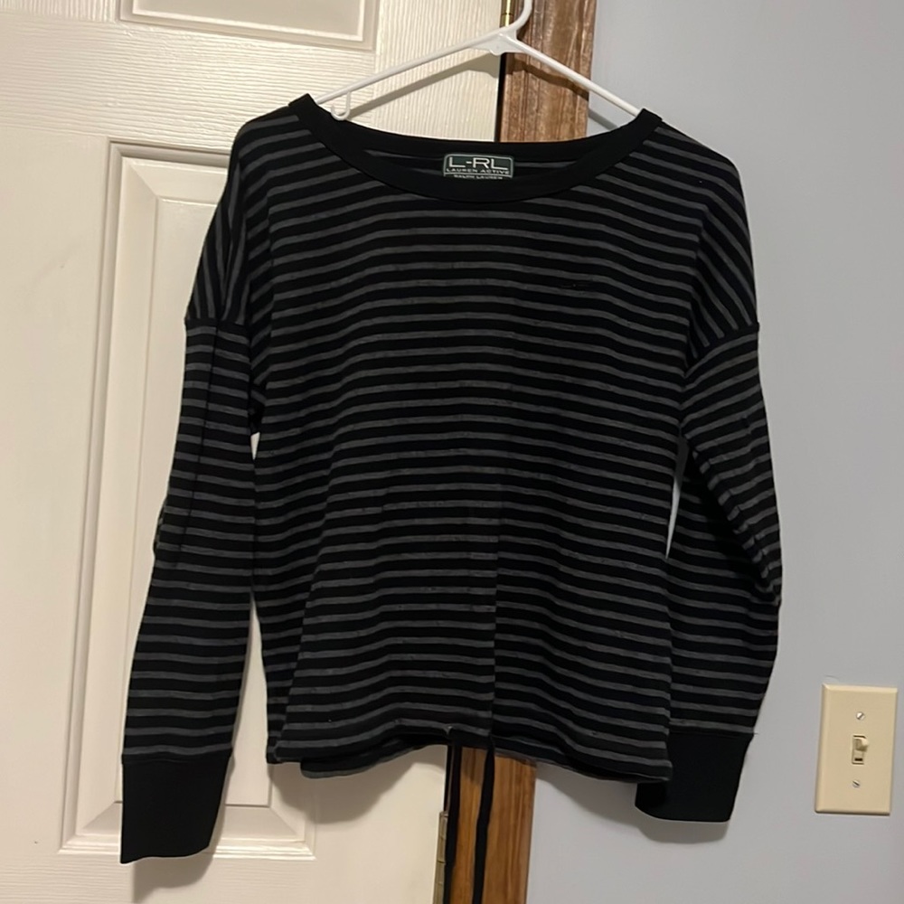 20 across armpit to armpit and 20 in length